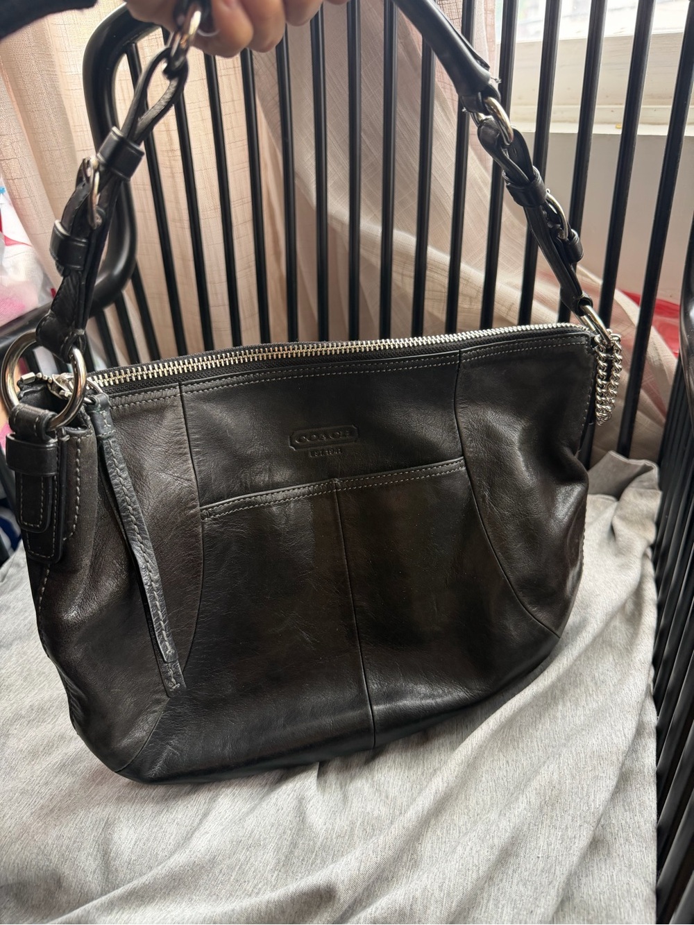 Coach Black Leather Hobo Shoulder Bag with Silver Hardware - Picture 2 of 9